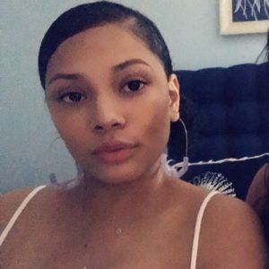 Meet your Posher, Tara